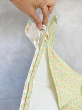 Load image into Gallery viewer, Floral Tea Towels
